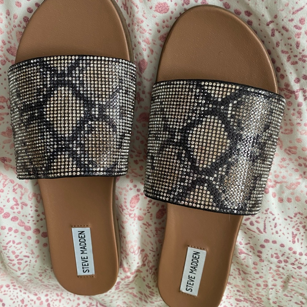 NWOT Steve Madden Klove Sparkly Sandal 9.5!
